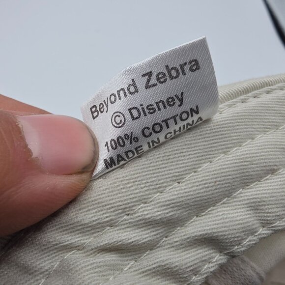 Disney Environmentality Pinocchio Jiminy Cricket Adults Beige Hat Adjustable Cap - Picture 8 of 10